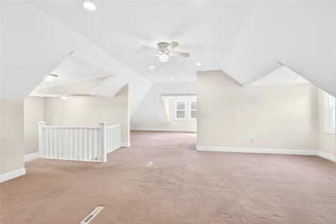 358 Iroquois Place Beaver PA 15009