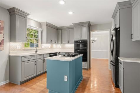 2446 Dogwood Drive Franklin Park PA 15090