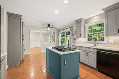 2446 Dogwood Drive Franklin Park PA 15090