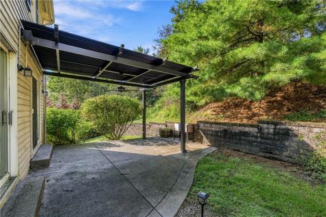 2446 Dogwood Drive Franklin Park PA 15090