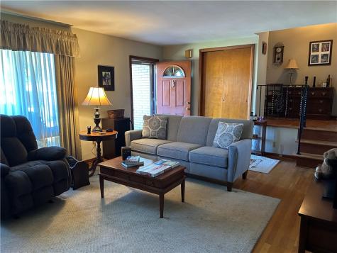 488 Toledo Drive Lower Burrell PA 15068