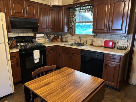 488 Toledo Drive Lower Burrell PA 15068