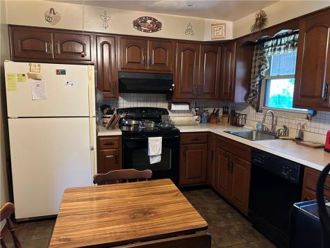 488 Toledo Drive Lower Burrell PA 15068