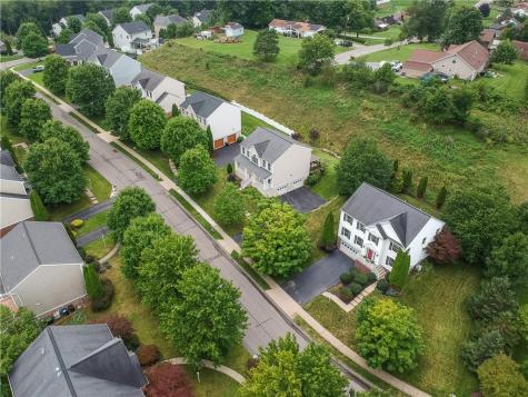 119 Cherrydale Court Ohio Township PA 15237