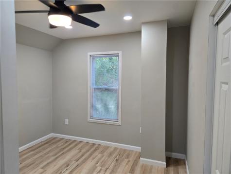 419 Maytide Street Carrick PA 15227