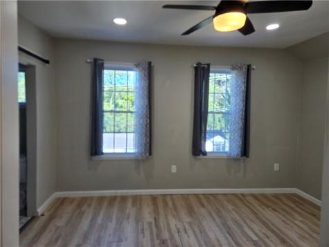 419 Maytide Street Carrick PA 15227