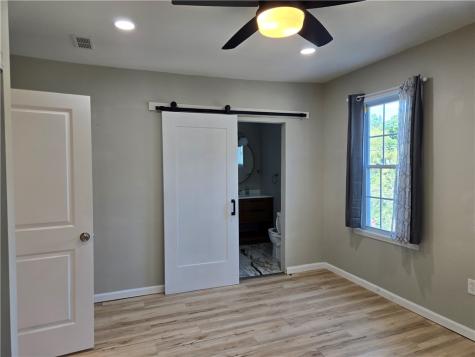 419 Maytide Street Carrick PA 15227