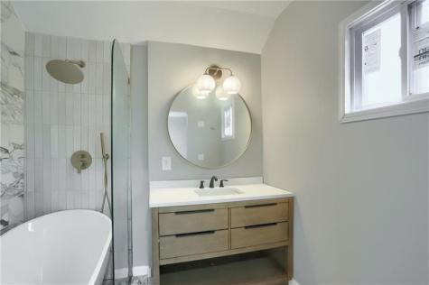 419 Maytide Street Carrick PA 15227