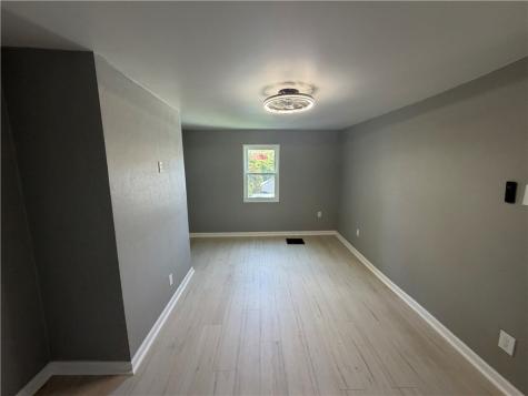 604 8th Street Irwin PA 15642