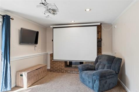 217 Scottsdale Drive Coraopolis PA 15108