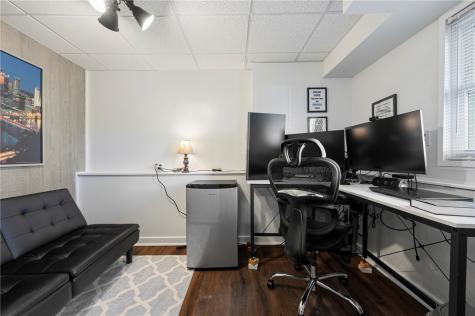 217 Scottsdale Drive Coraopolis PA 15108