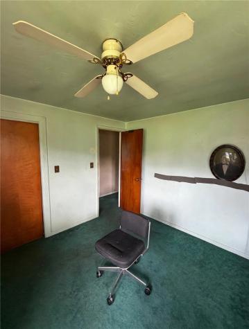 3135 Conway Wallrose Road Economy PA 15005