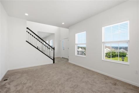 304 Rose Hill Court North Strabane PA 15317