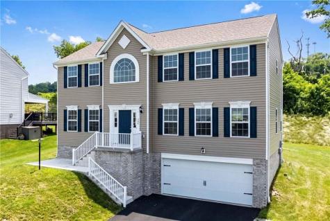 304 Rose Hill Court North Strabane PA 15317