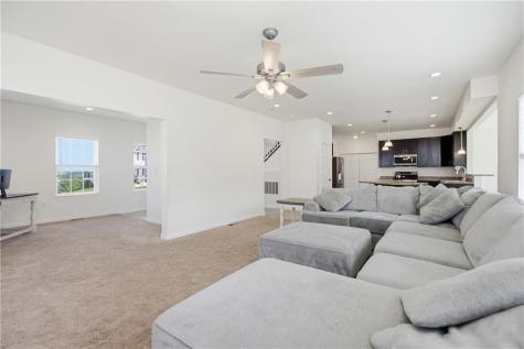 304 Rose Hill Court North Strabane PA 15317