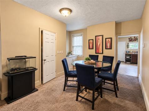 2816 Veteran Street Perry Hilltop PA 15214