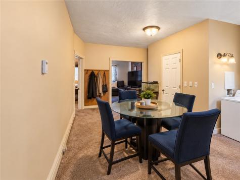 2816 Veteran Street Perry Hilltop PA 15214