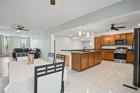 408 S Broadway Street Scottdale PA 15650