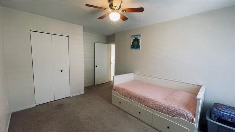 6731 Elk Rush Drive Imperial PA 15126