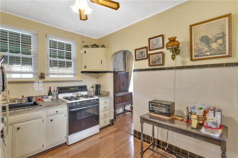 421 Highland City Of Greensburg PA 15601