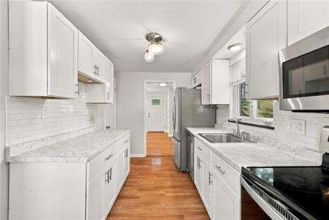 2400 Milford Drive Bethel Park PA 15102