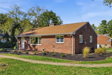 2400 Milford Drive Bethel Park PA 15102