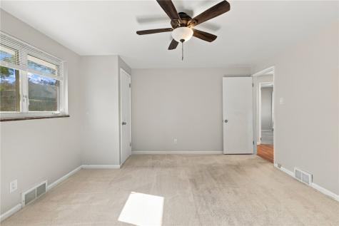 2400 Milford Drive Bethel Park PA 15102