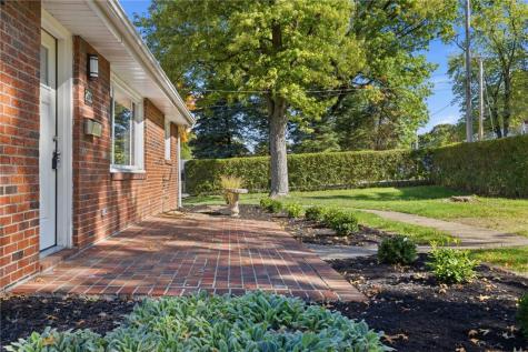 2400 Milford Drive Bethel Park PA 15102