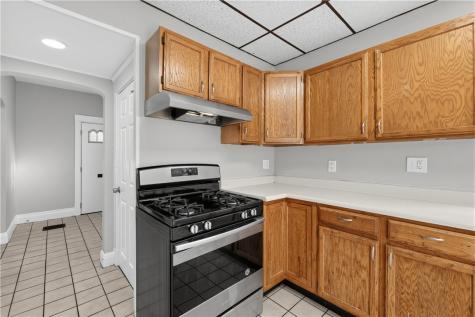 487 Antenor Avenue Overbrook PA 15210