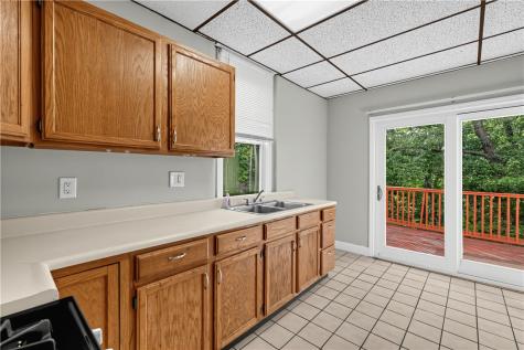 487 Antenor Avenue Overbrook PA 15210
