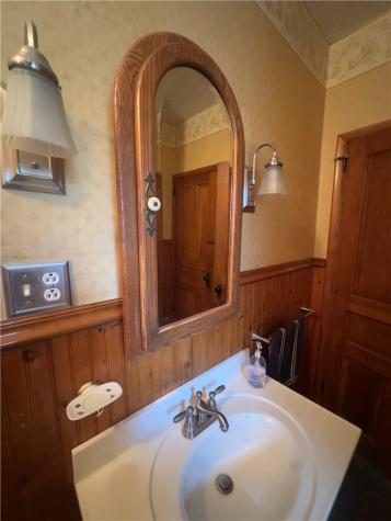 864 Forest Avenue West Homestead PA 15120