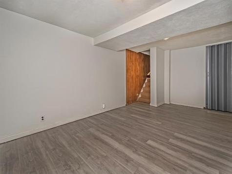 3437 Brinway West Mifflin PA 15122