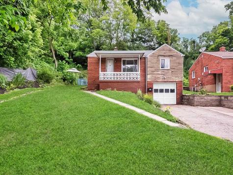 3437 Brinway West Mifflin PA 15122