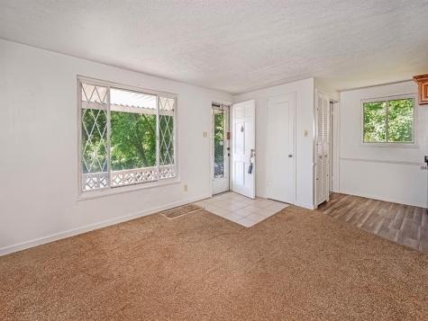 3437 Brinway West Mifflin PA 15122