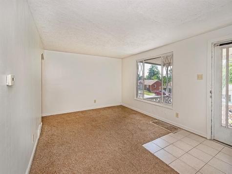 3437 Brinway West Mifflin PA 15122