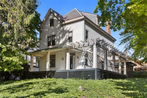 304 Bower Hill Road Mt Lebanon PA 15228
