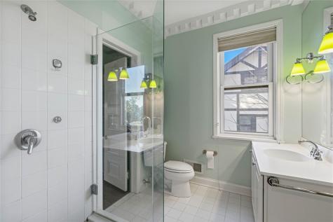 304 Bower Hill Road Mt Lebanon PA 15228