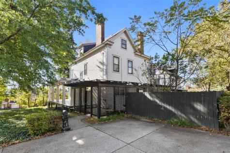 304 Bower Hill Road Mt Lebanon PA 15228