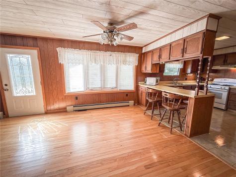 552 Queenstown Road Perry Township PA 16041