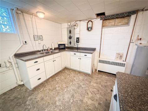 552 Queenstown Road Perry Township PA 16041