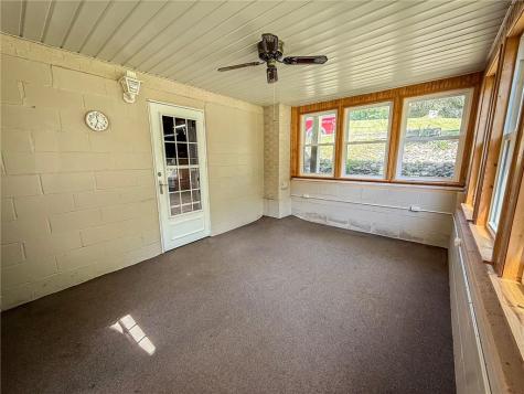 552 Queenstown Road Perry Township PA 16041