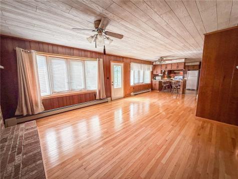 552 Queenstown Road Perry Township PA 16041