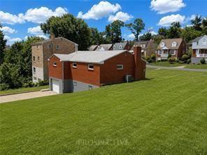 334 Caperton Street Bon Air PA 15210