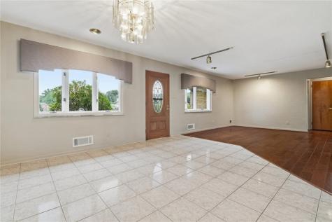 4770 Sherwood Drive Whitehall PA 15236