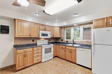 4770 Sherwood Drive Whitehall PA 15236