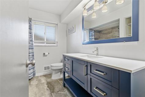 4770 Sherwood Drive Whitehall PA 15236