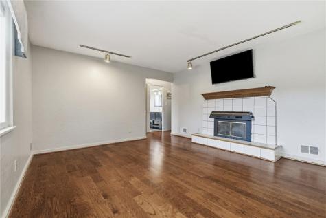 4770 Sherwood Drive Whitehall PA 15236