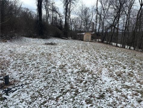 6290 Irishtown Road Extension Bethel Park PA 15102