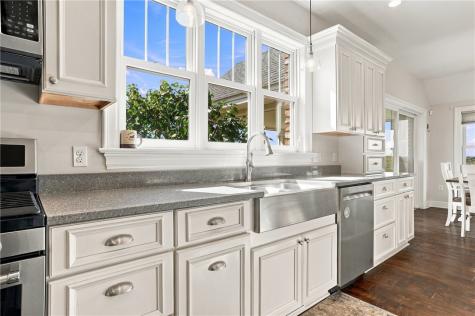 160 S Benbrook Road Center Township PA 16001
