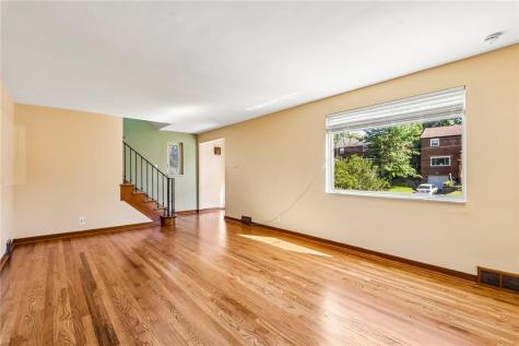 1529 Hawthorne Street Stanton Heights PA 15201